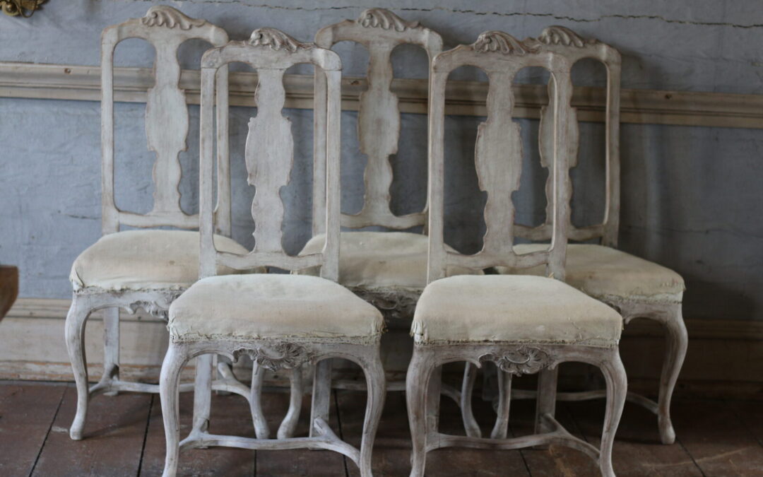 Item no13, 5 chairs rococo